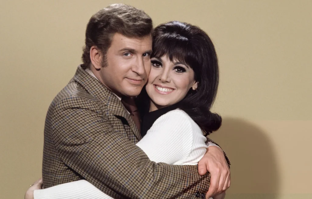 Marlo Thomas and Phil Donahue